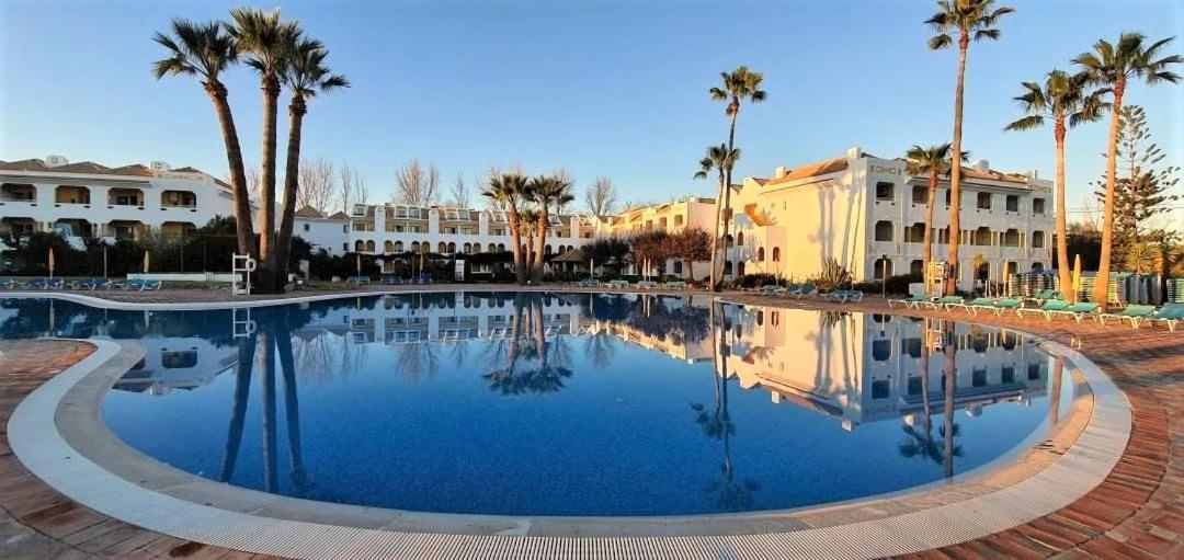 Casa Marias II - Inserido No Resort Golden Club Cabanas カバナス・デ・タビラ エクステリア 写真