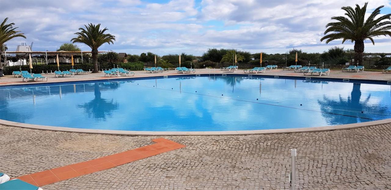 Casa Marias II - Inserido No Resort Golden Club Cabanas カバナス・デ・タビラ エクステリア 写真
