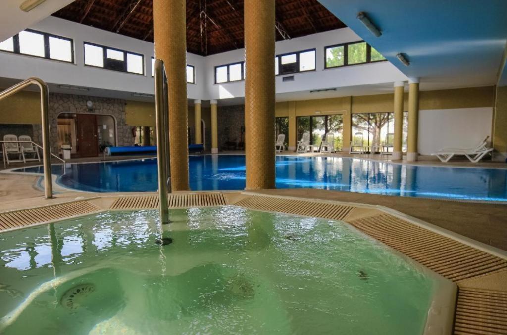 Casa Marias II - Inserido No Resort Golden Club Cabanas カバナス・デ・タビラ エクステリア 写真